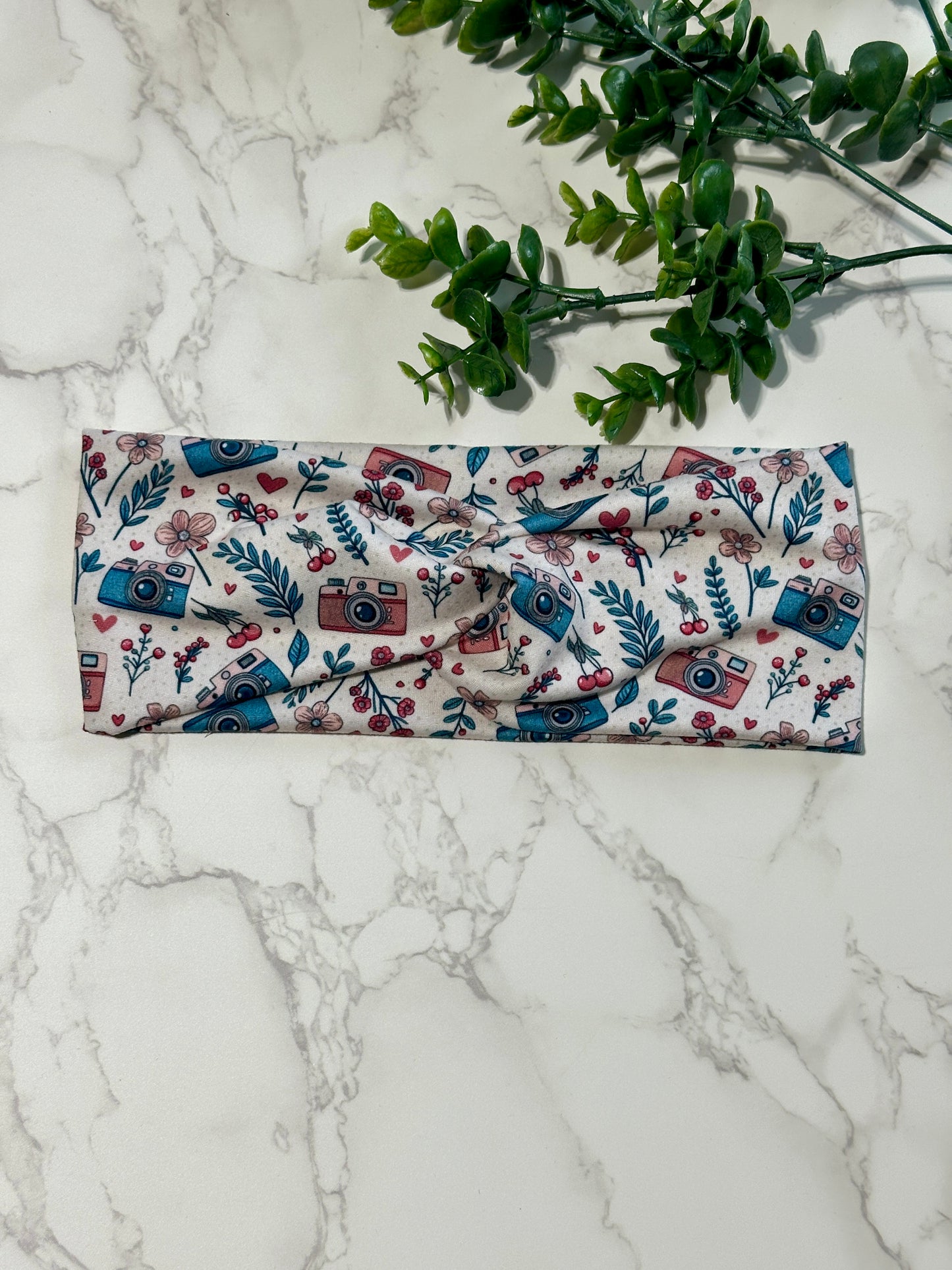 Beautiful Retro Camera Twist Headband