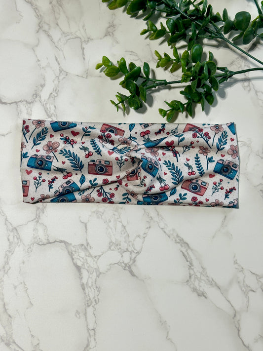 Beautiful Retro Camera Twist Headband