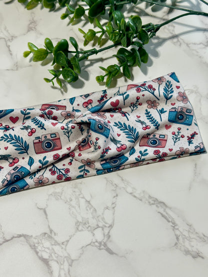 Beautiful Retro Camera Twist Headband