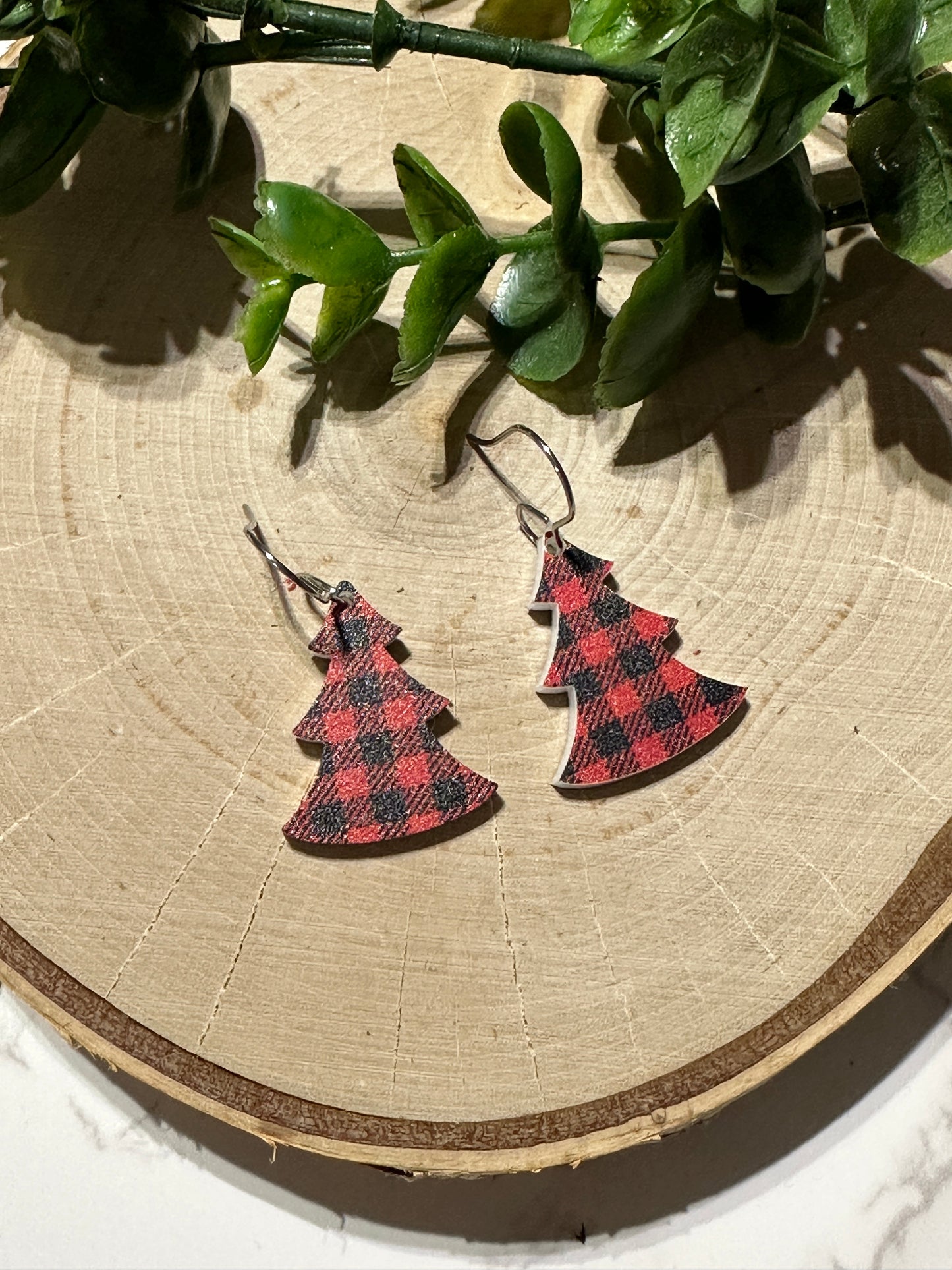 Small Buffalo Plaid Acrylic Christmas Tree Earrings