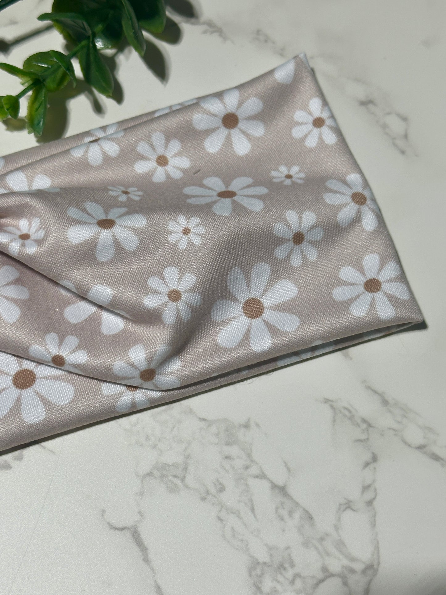 White Daisies on Light Taupe Twist Headband
