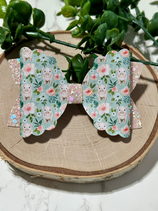 Pigs on Green Floral Hairbow