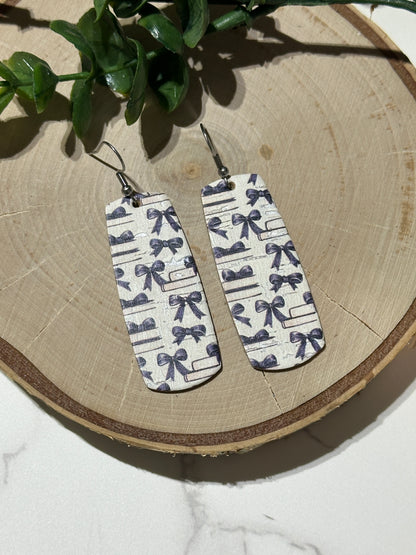 Bar Earrings - Books and Bows