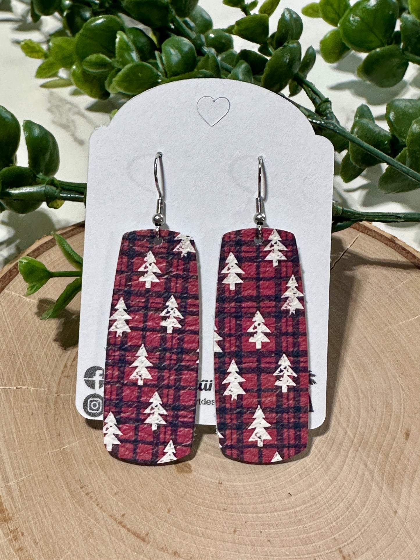 Bar Earrings - Trees on Plaid