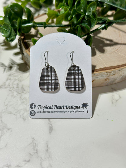 Mini Rounded Triangle Earrings - Black Plaid