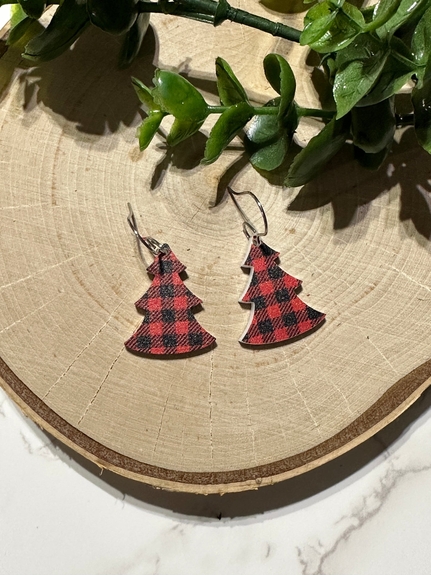 Small Buffalo Plaid Acrylic Christmas Tree Earrings